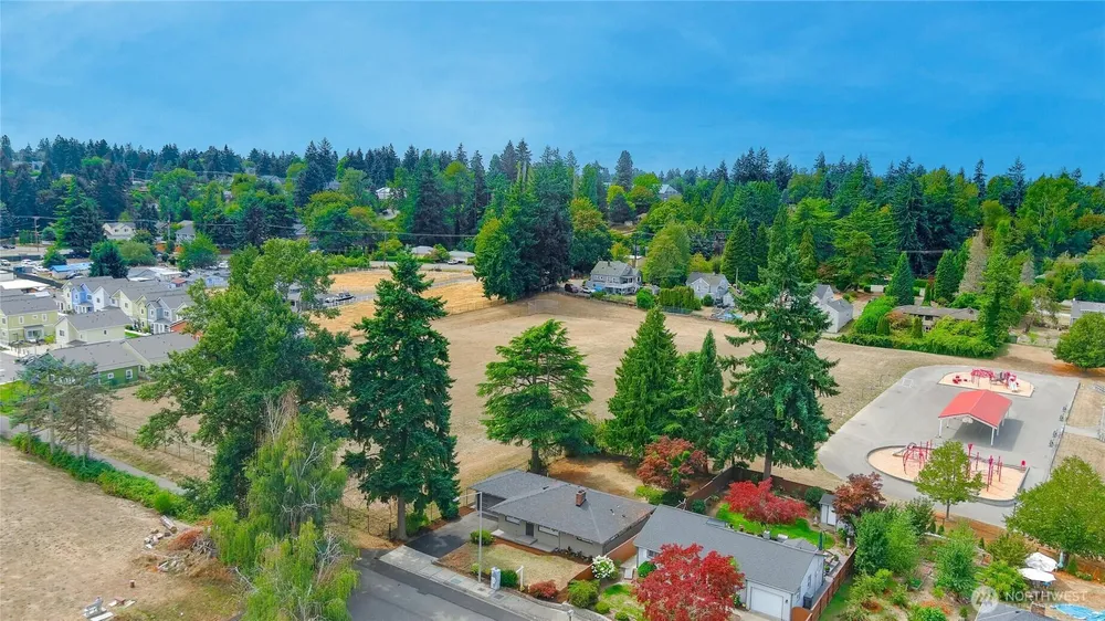 13709 32nd Ave S, Seattle, WA 98168
