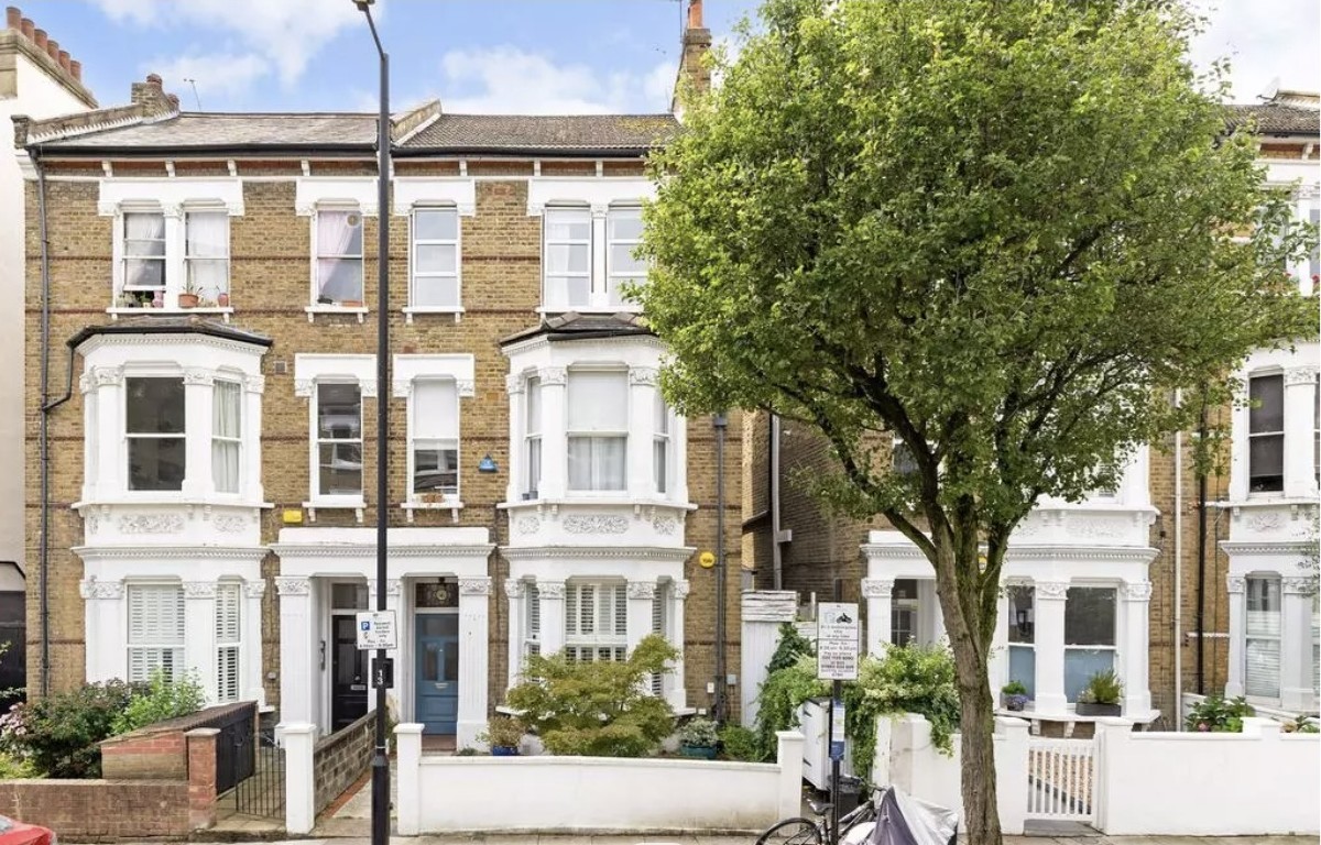 Two Bedroom Flat For Sale Saltram Crescent W9 Image 1