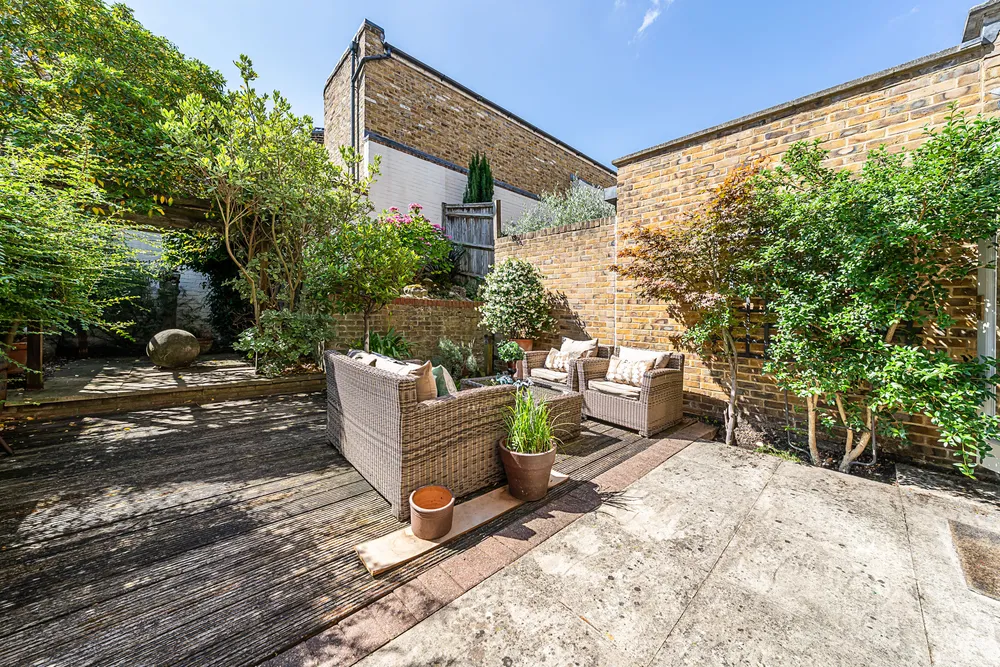 Sycamore Mews, London, SW4