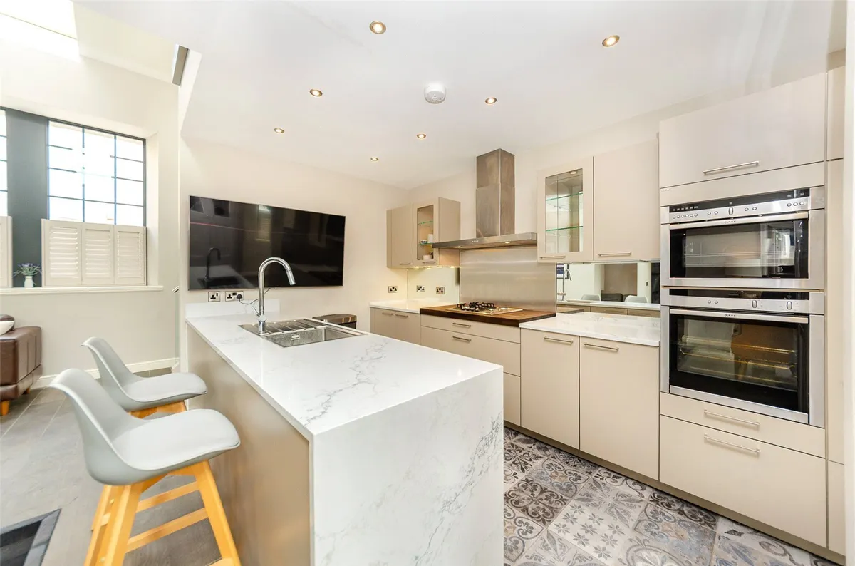 Nant Y Gamar Road, Llandudno, Conwy, LL30