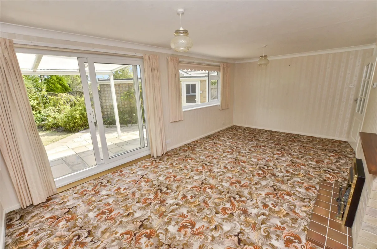 Uplands Road, West Moors, Ferndown, BH22