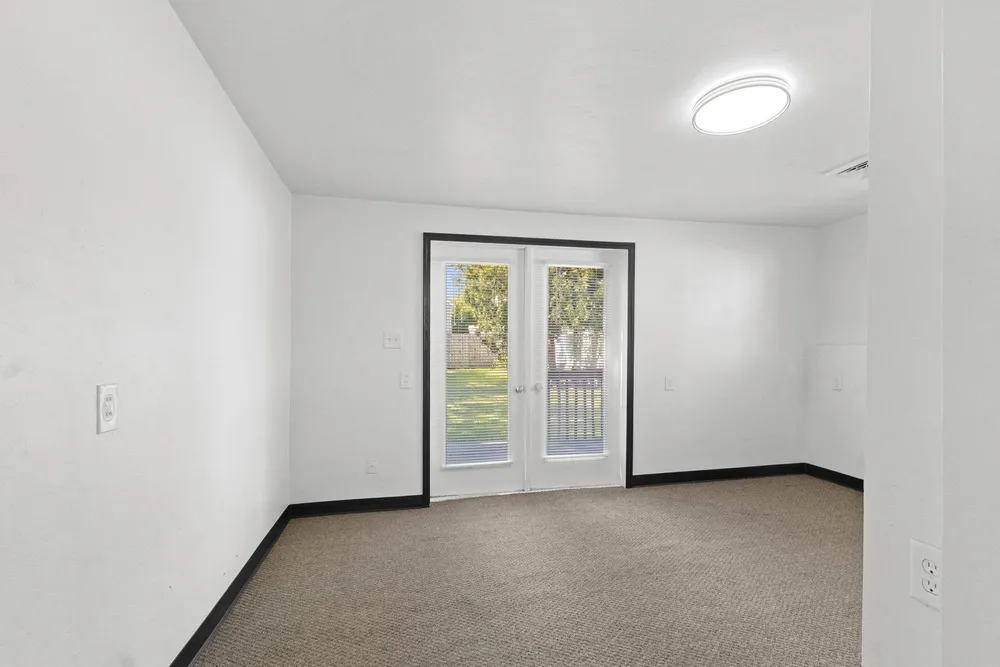 511 4th St, Green Bay, WI 54304