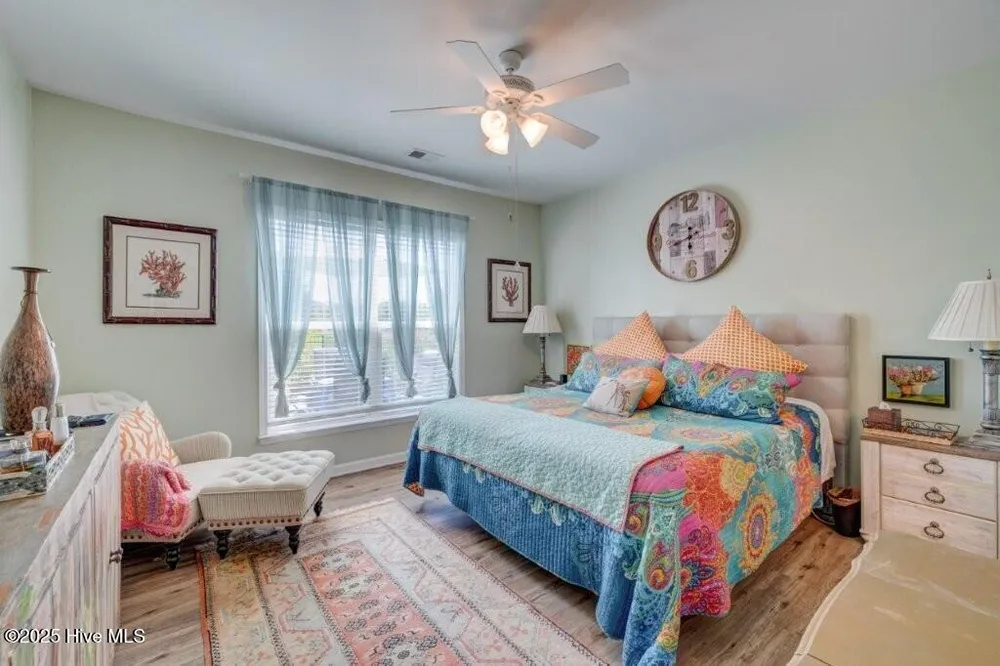 521 Lyrebird Ave, Wilmington, NC 28412