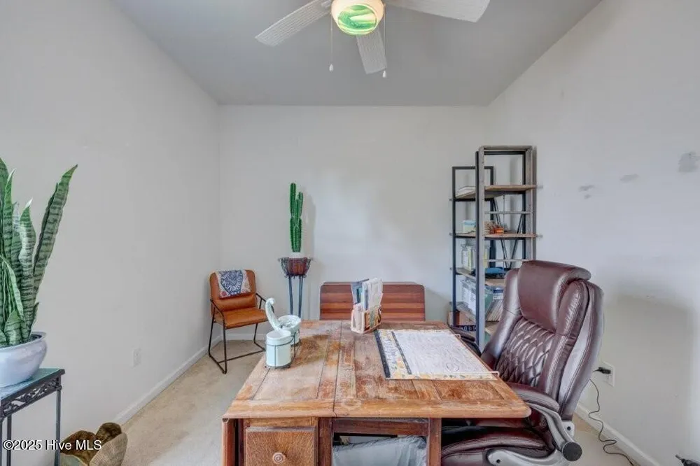 521 Lyrebird Ave, Wilmington, NC 28412