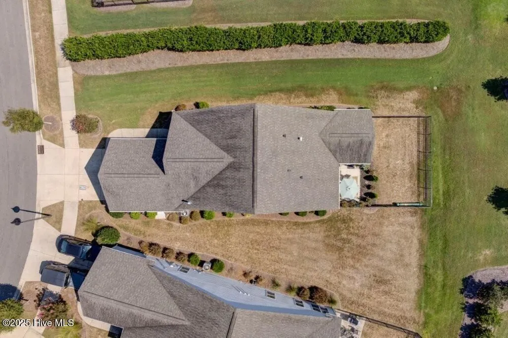 521 Lyrebird Ave, Wilmington, NC 28412