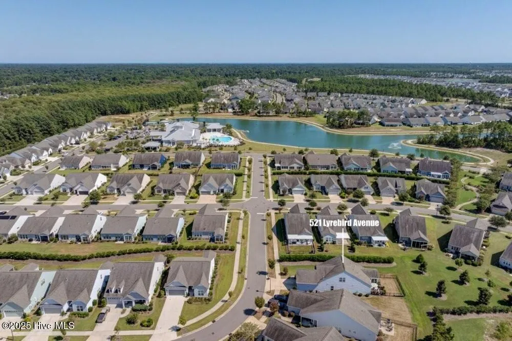 521 Lyrebird Ave, Wilmington, NC 28412