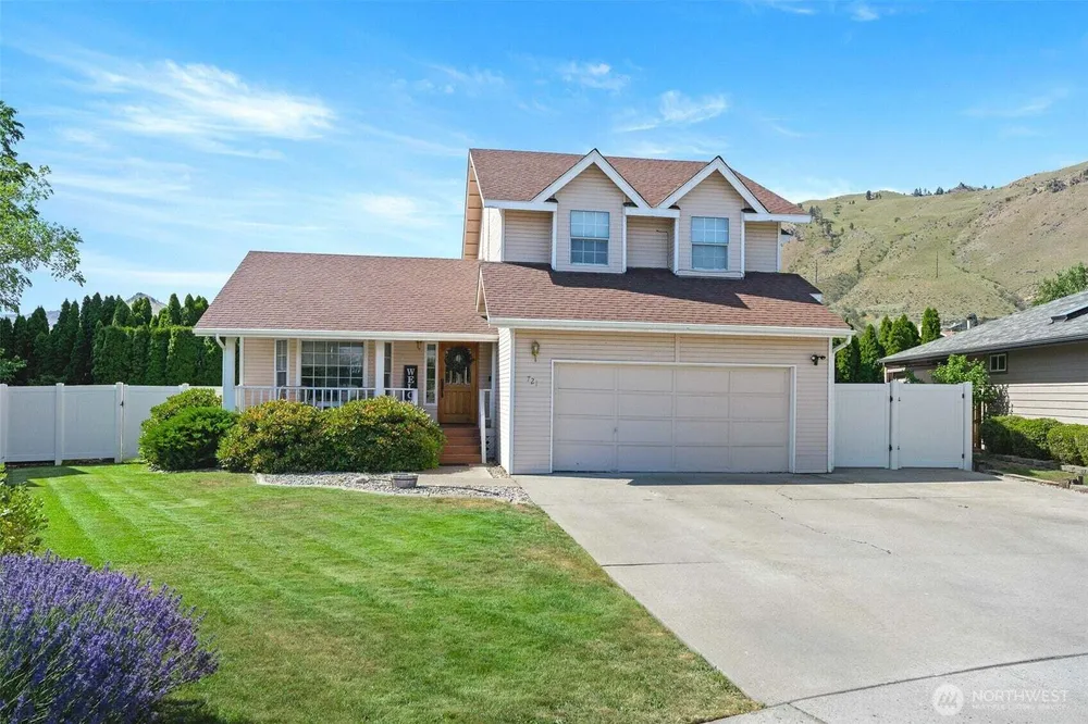 721 Kriewald Ct, Wenatchee, WA 98801