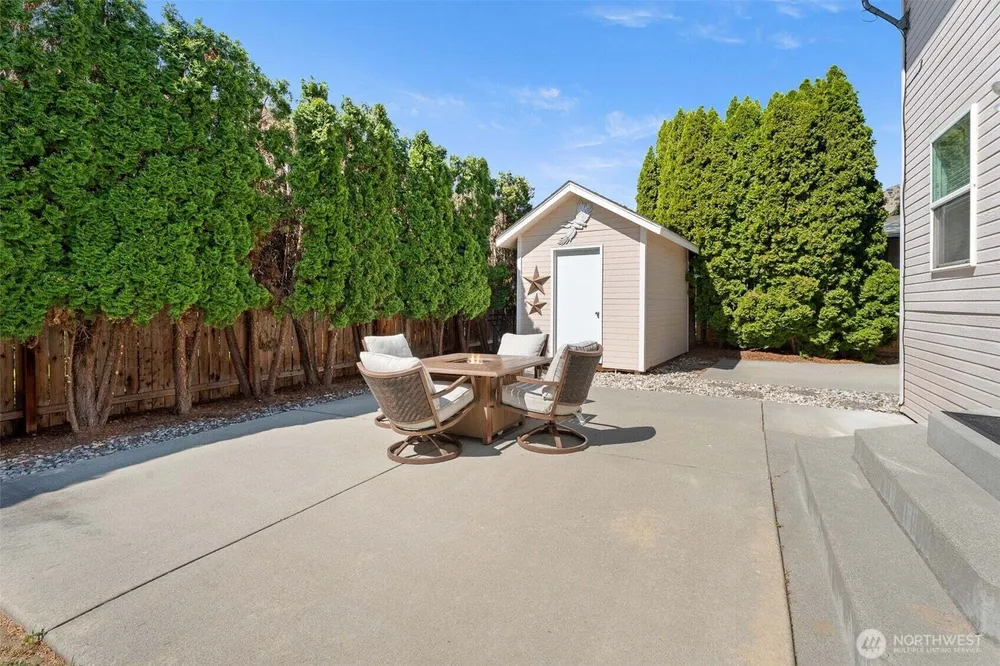 721 Kriewald Ct, Wenatchee, WA 98801
