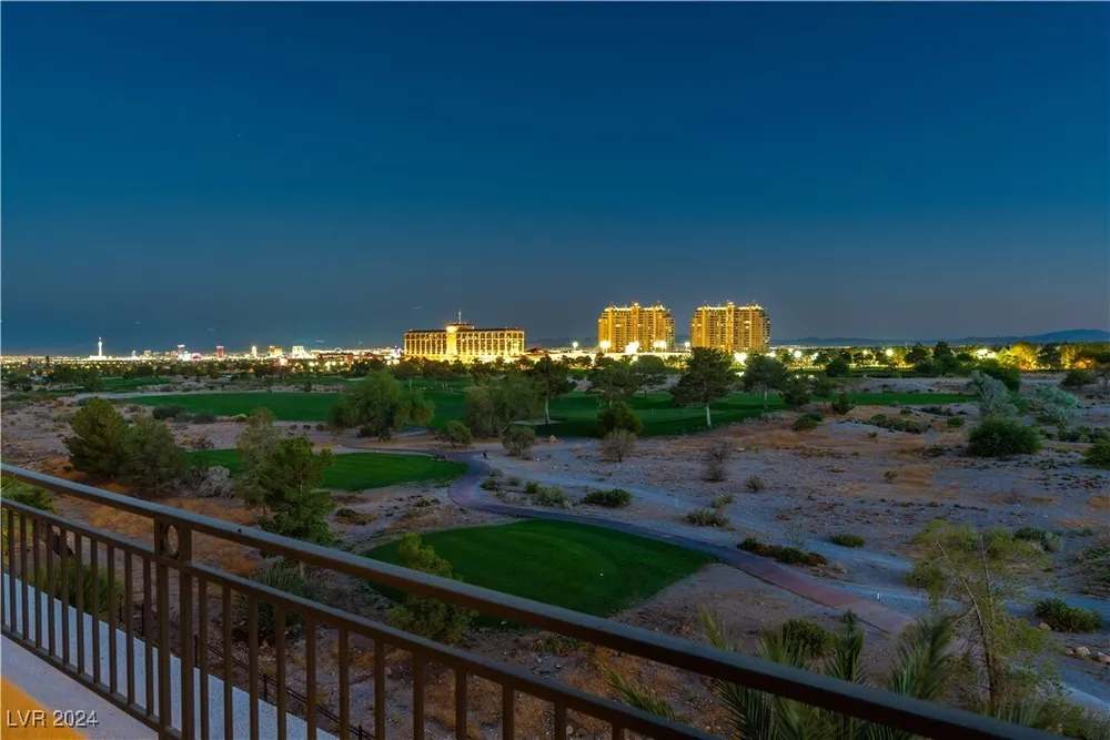 9219 Tesoras Dr, Las Vegas, NV 89144-1538