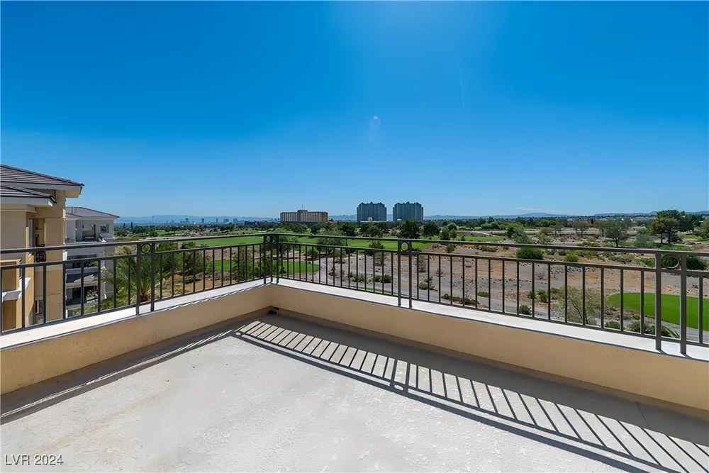 9219 Tesoras Dr, Las Vegas, NV 89144-1538