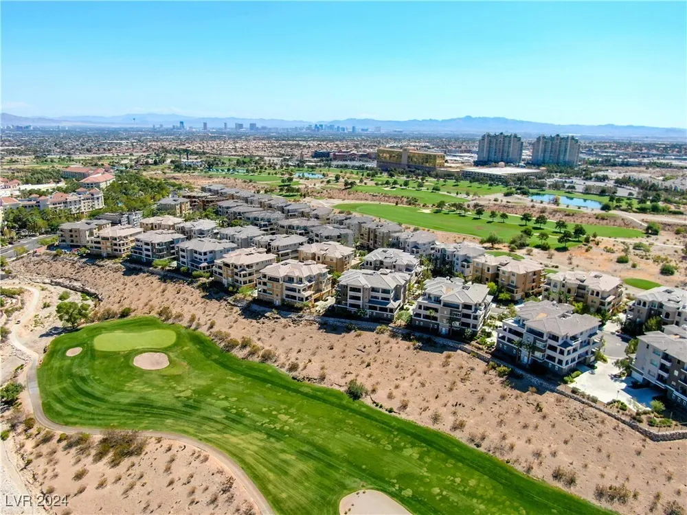9219 Tesoras Dr, Las Vegas, NV 89144-1538