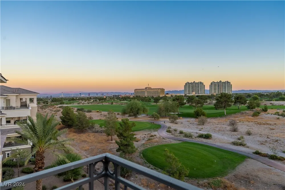 9219 Tesoras Dr, Las Vegas, NV 89144-1538