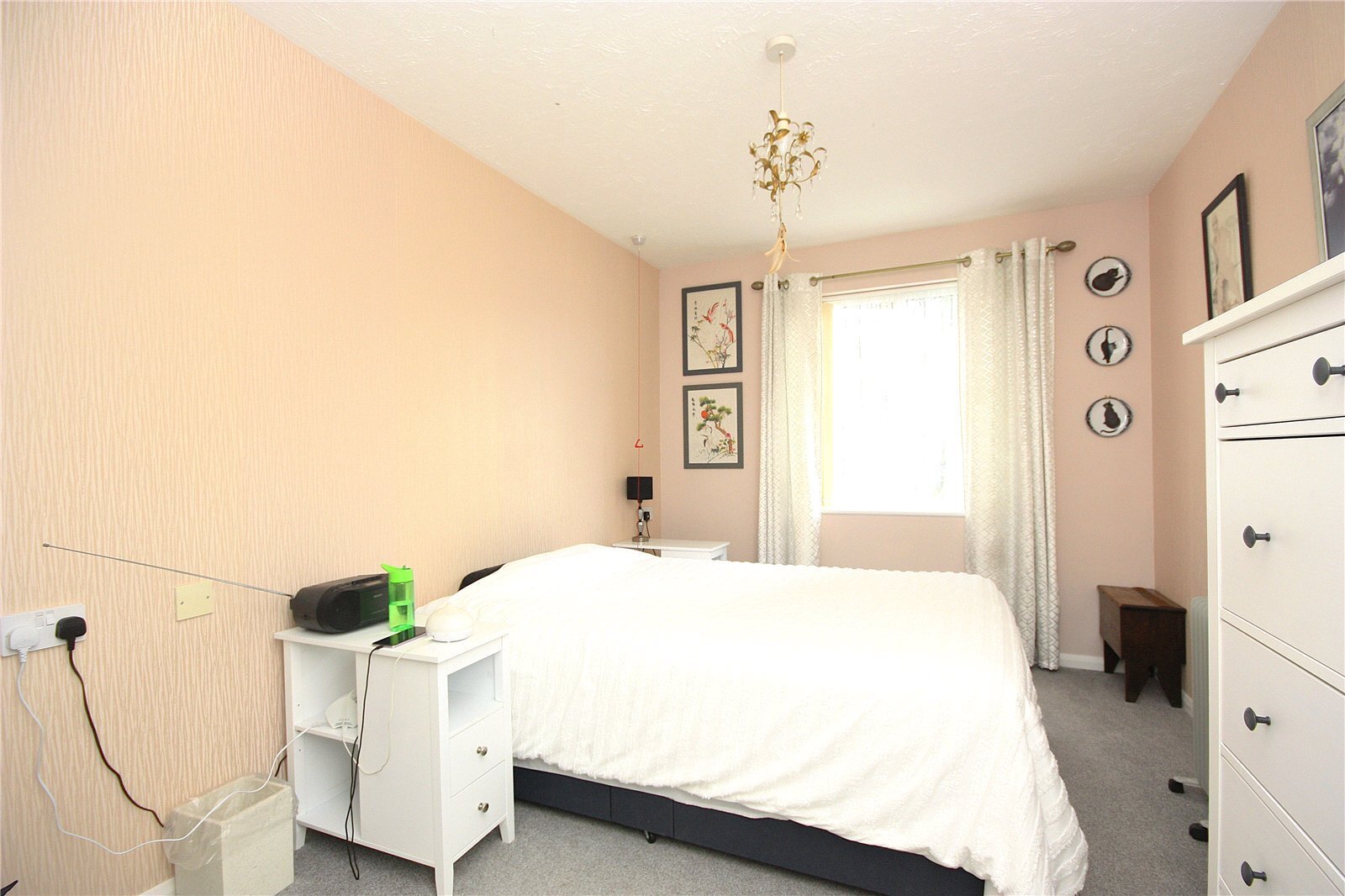 Holman Close, Waterlooville, Hampshire, PO8 Image 3