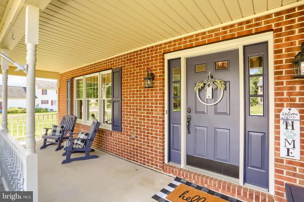 5 Surrey Ln, Mechanicsburg, PA 17050