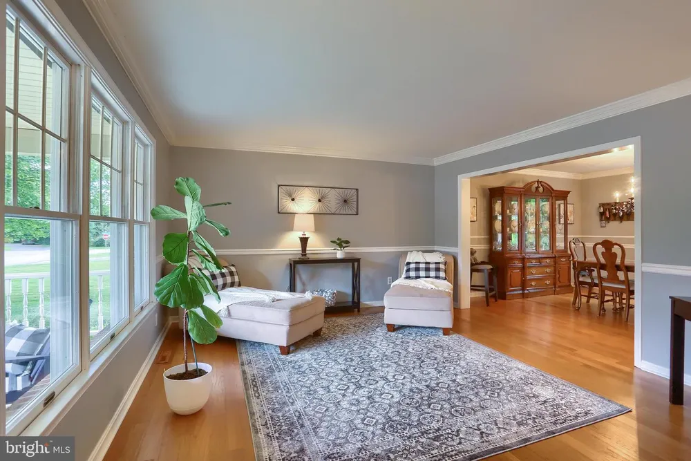 5 Surrey Ln, Mechanicsburg, PA 17050