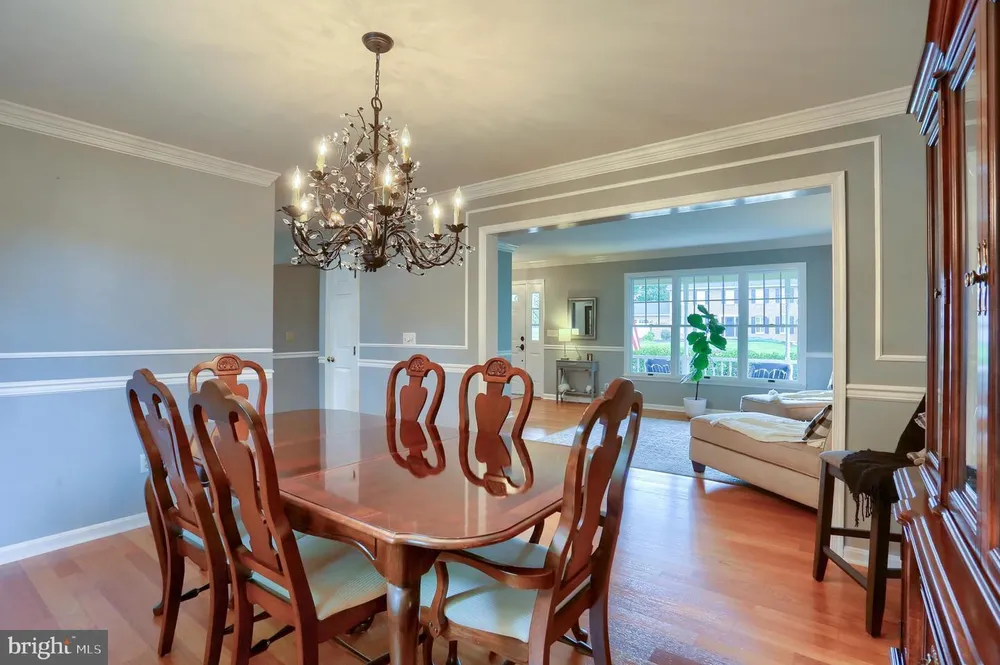 5 Surrey Ln, Mechanicsburg, PA 17050