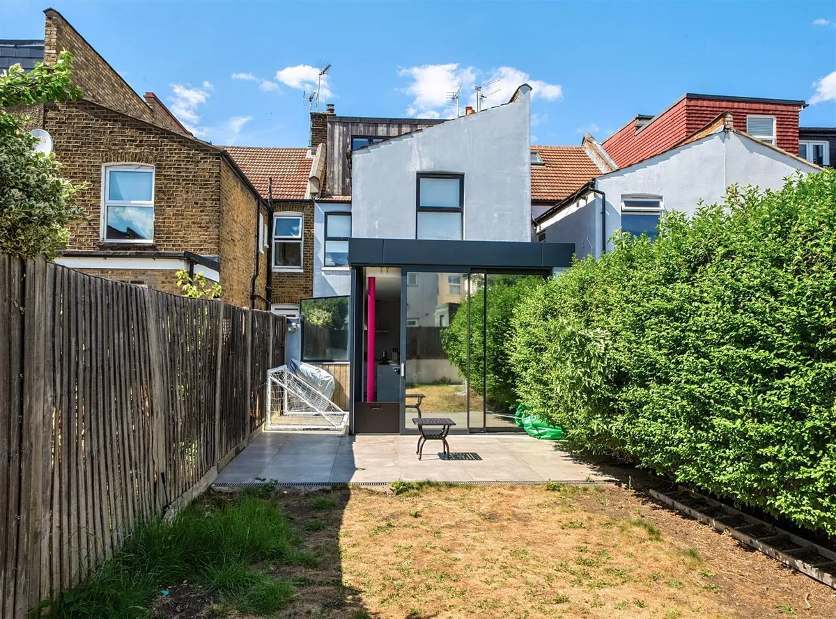 Leopold Road, London, NW10