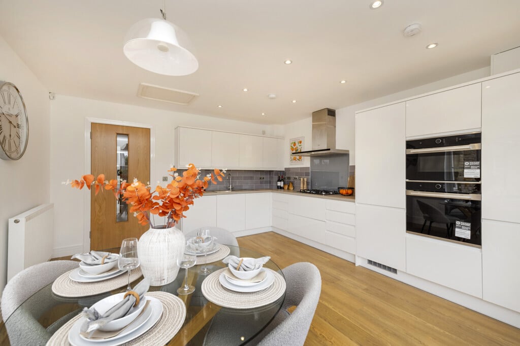 18 Canalside, Ratho, Newbridge, EH28 8JS Image 3
