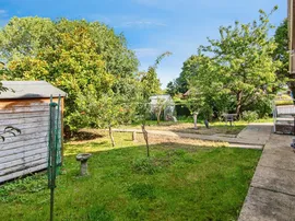 Fairfield Road, Bungay thumb 3