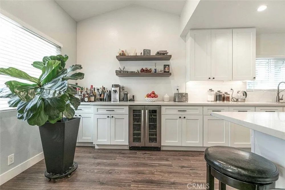 10845 Wicks St, Shadow Hills, CA 91040