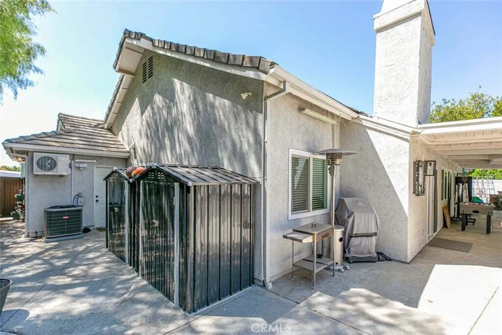10845 Wicks St, Shadow Hills, CA 91040