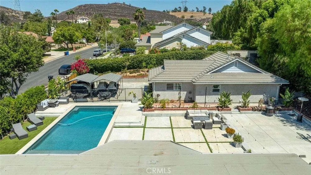 10845 Wicks St, Shadow Hills, CA 91040