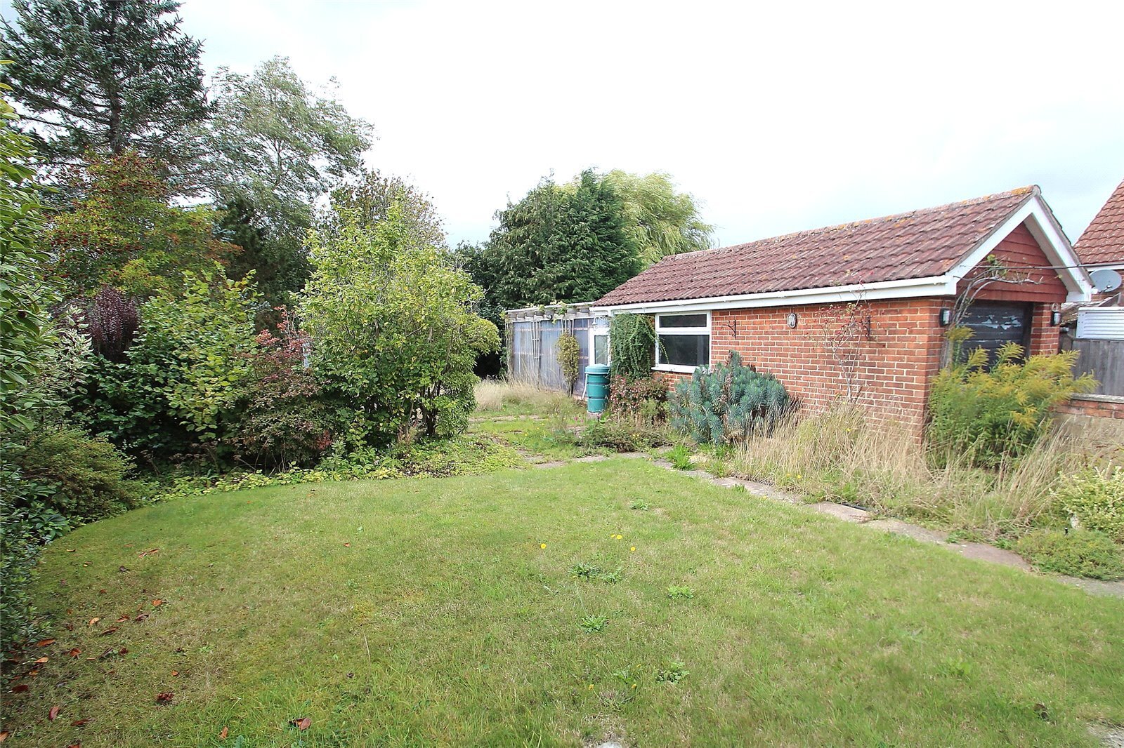 Hoads Hill, Wickham, Fareham, Hampshire, PO17 Image 5