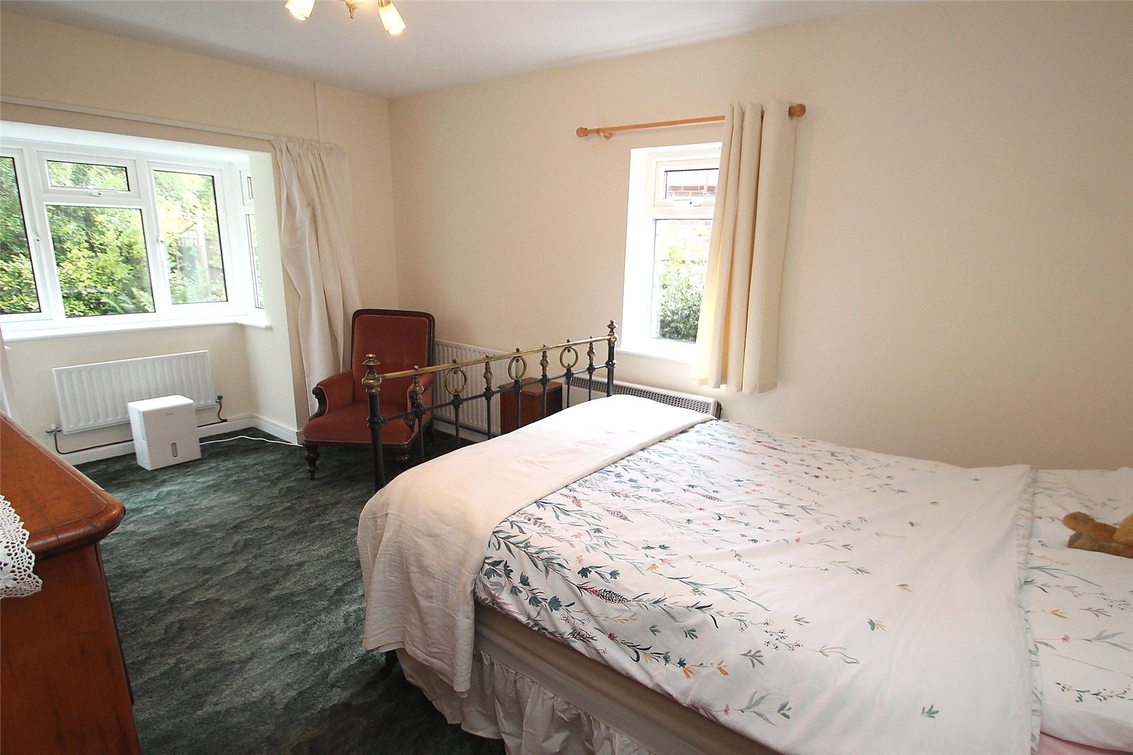 Hoads Hill, Wickham, Fareham, Hampshire, PO17 Image 9