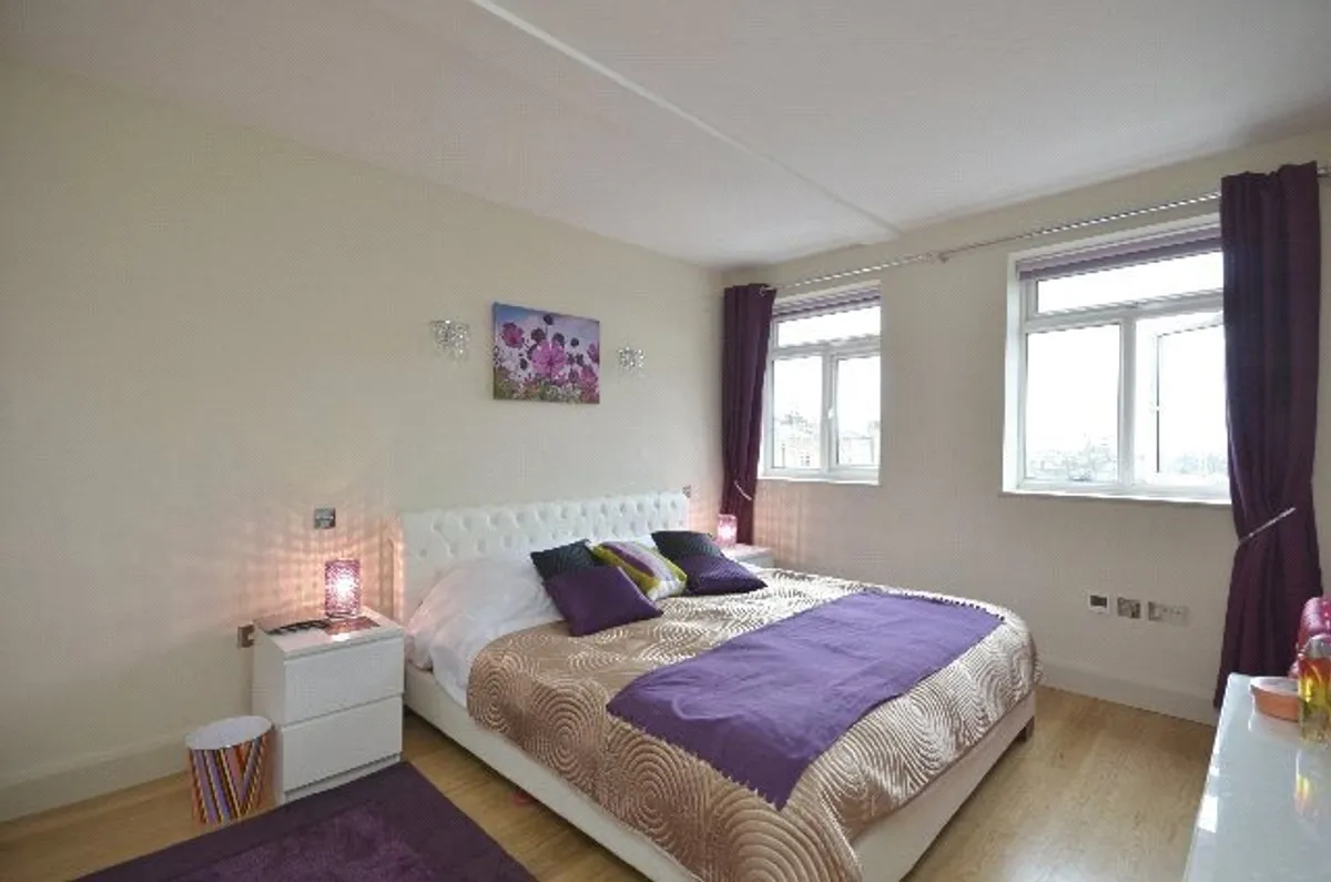 Linton House, Holland Park Avenue, London, W11