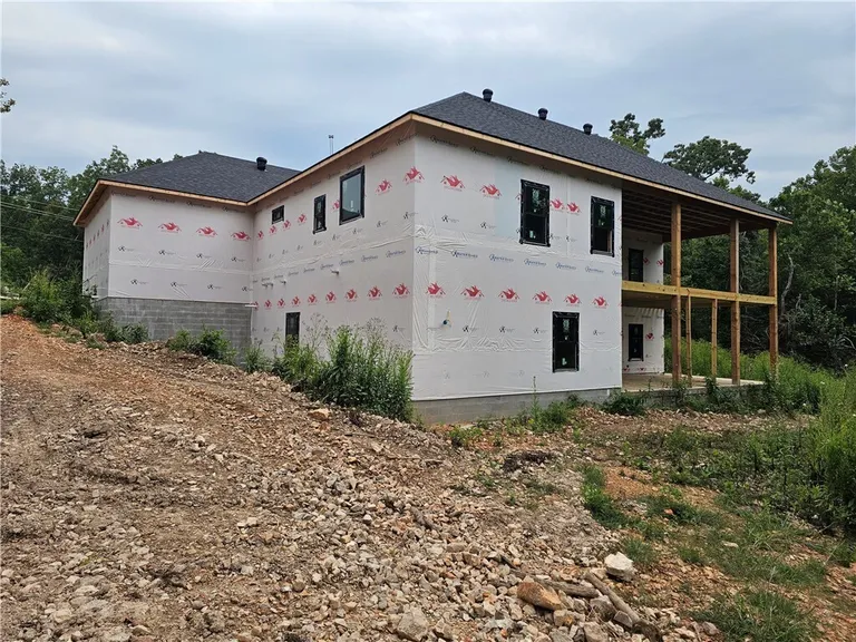 Wildwood Dr, Rogers, AR 72756