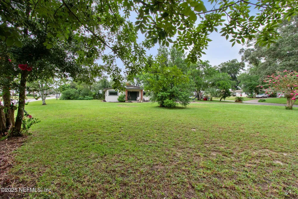 803 Seabrook Cove Rd, Jacksonville, FL 32211