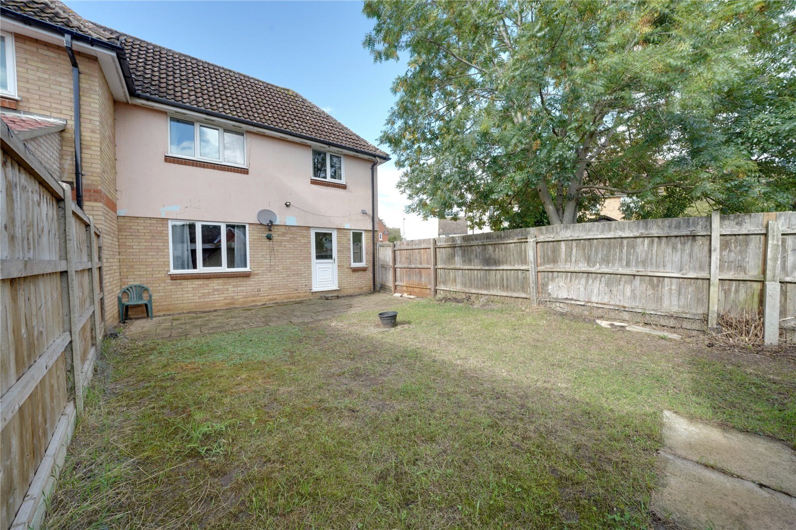 Kestrel Close, Beck Row, Bury St. Edmunds, Suffolk, IP28 Image 1