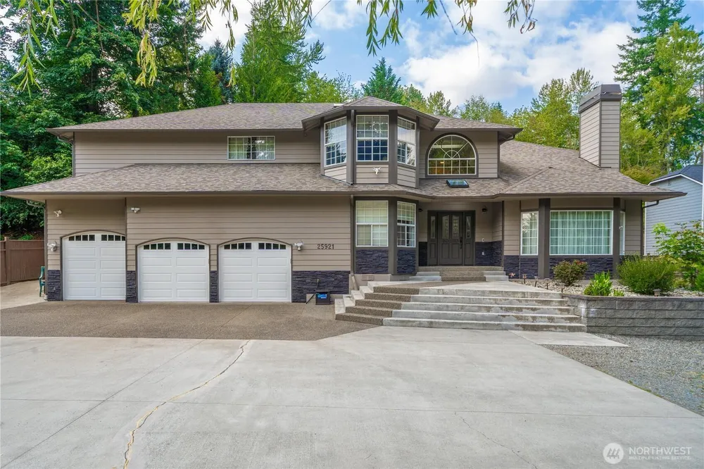 25921 Witte Rd SE, Maple Valley, WA 98038