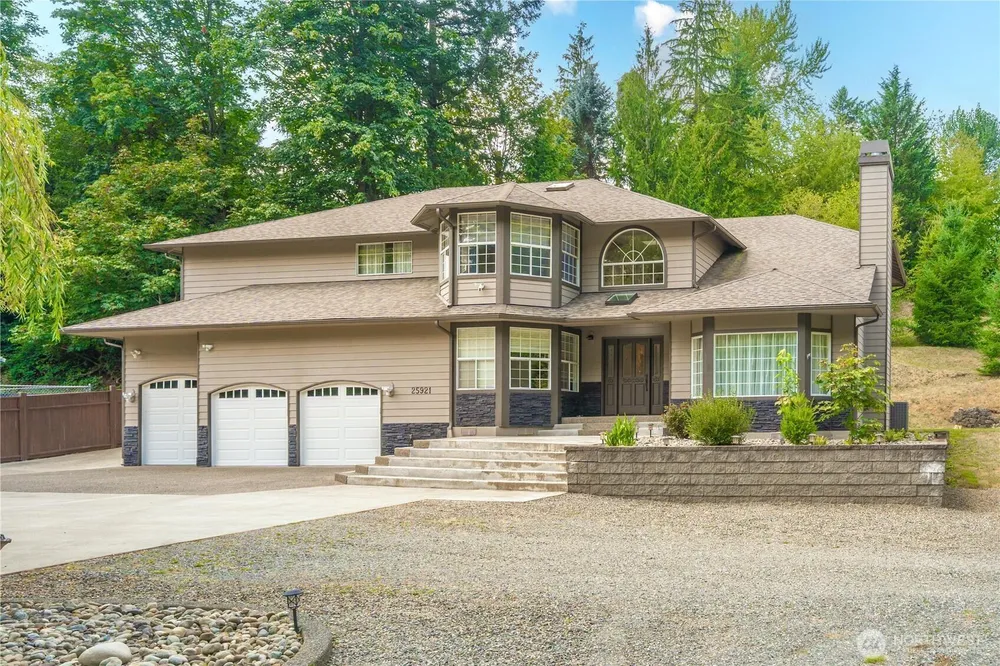 25921 Witte Rd SE, Maple Valley, WA 98038
