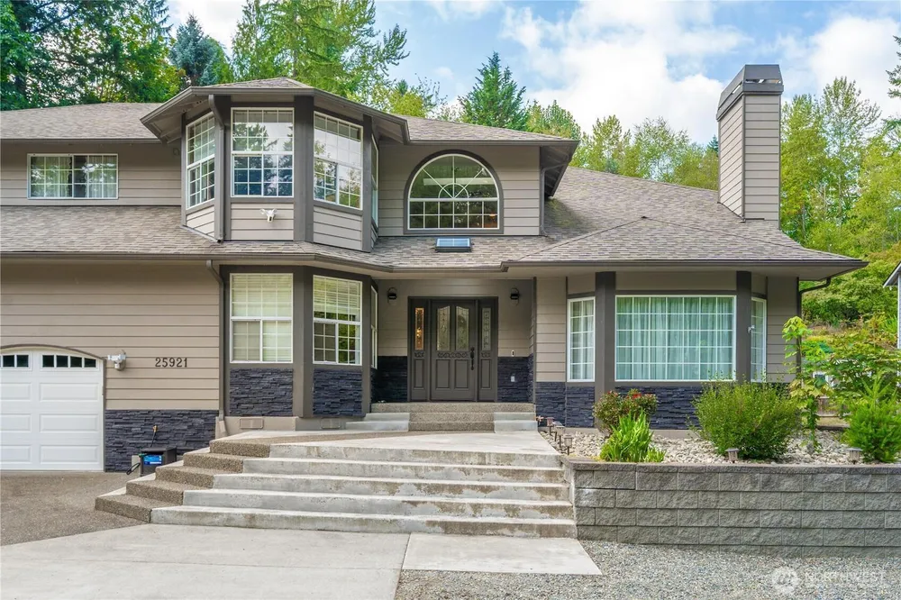 25921 Witte Rd SE, Maple Valley, WA 98038