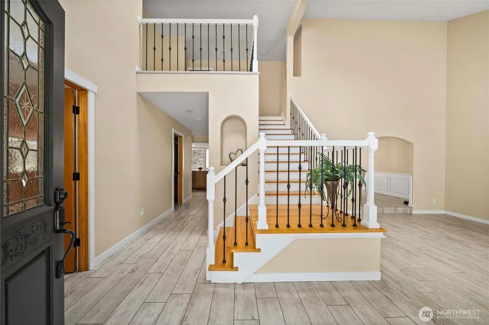 25921 Witte Rd SE, Maple Valley, WA 98038