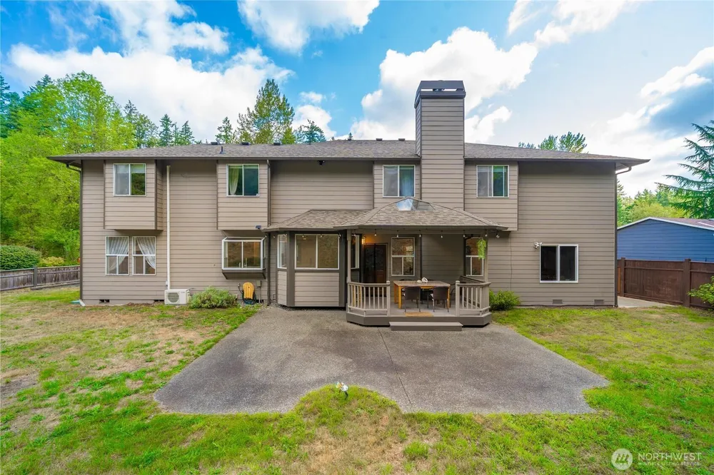 25921 Witte Rd SE, Maple Valley, WA 98038
