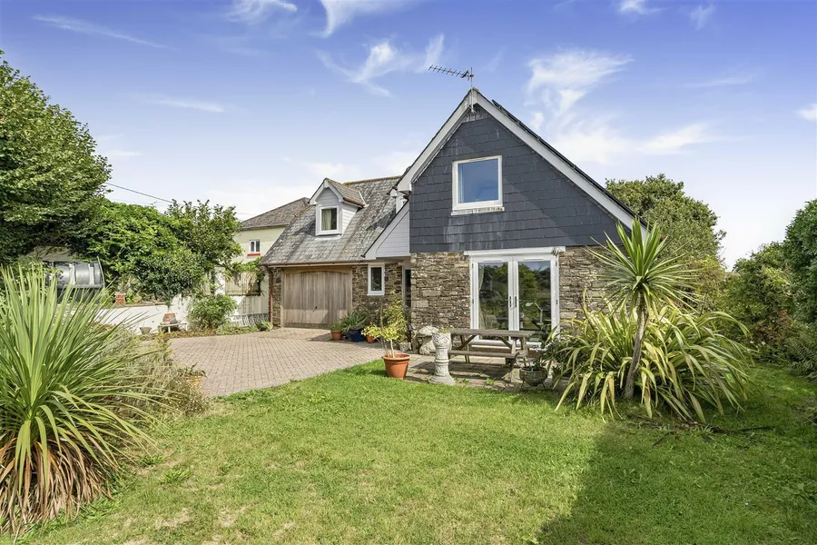 Property Image 12