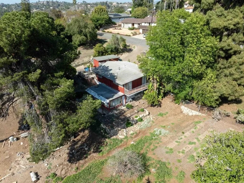 3536 Ybarra Rd, Spring Valley, CA 91978