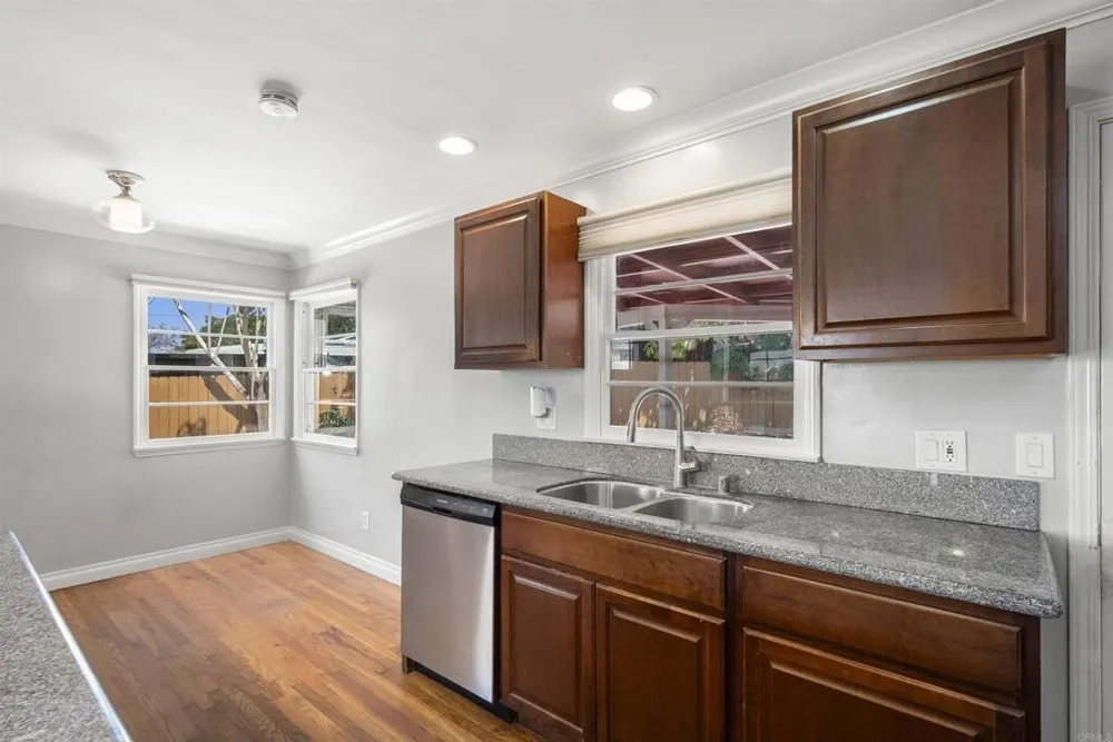 3825 Grandview Pl, Bonita, CA 91902