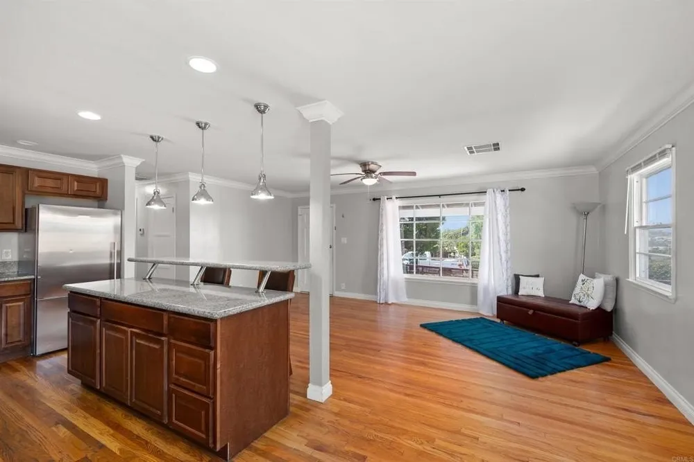 3825 Grandview Pl, Bonita, CA 91902