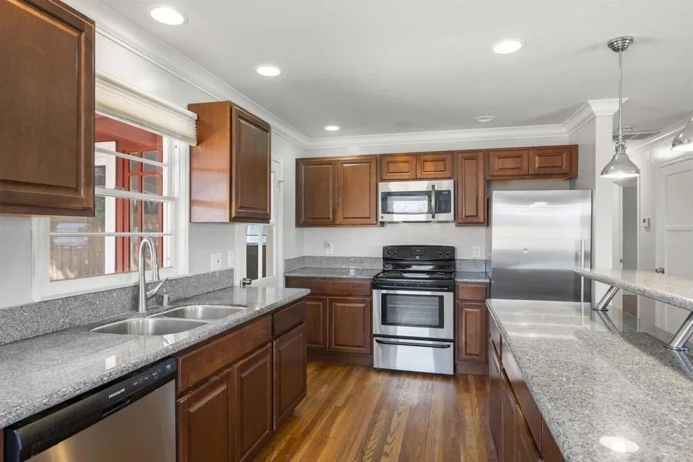 3825 Grandview Pl, Bonita, CA 91902