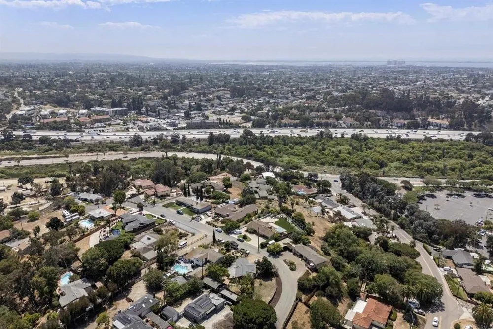 3825 Grandview Pl, Bonita, CA 91902