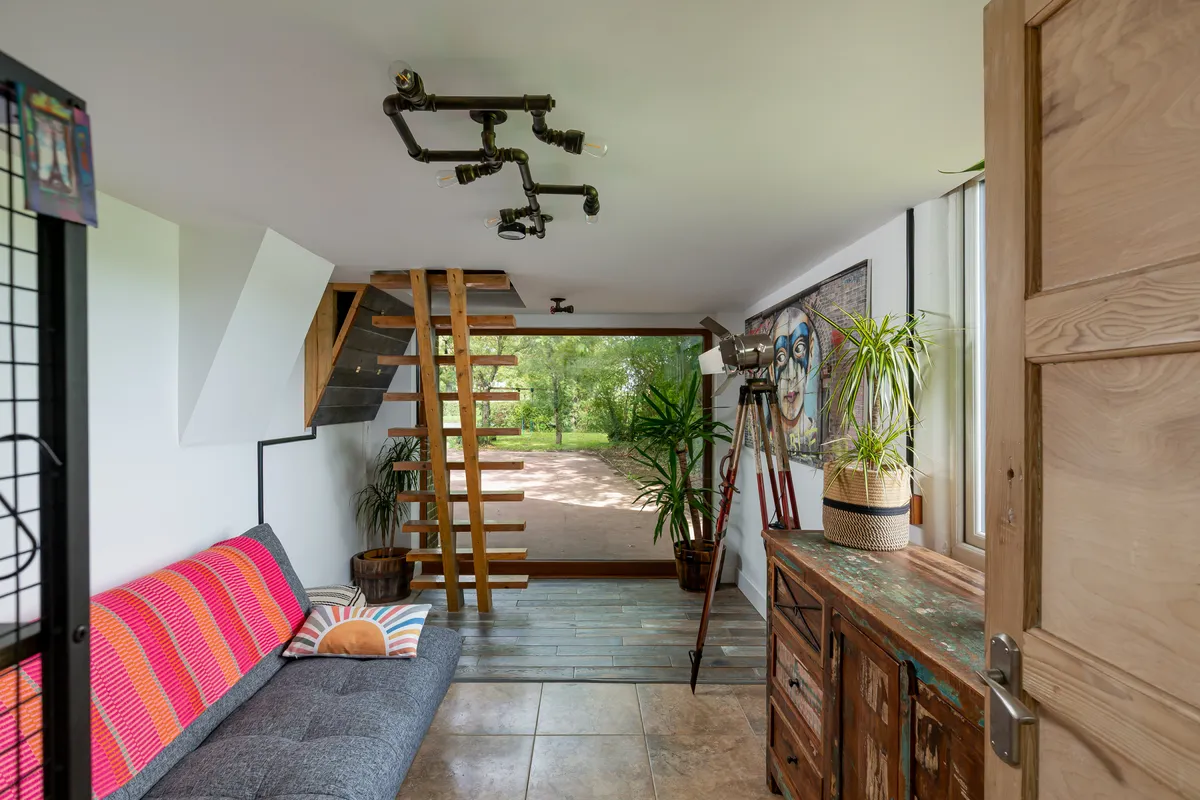 Horley Road, Charlwood, Horley, Surrey, RH6