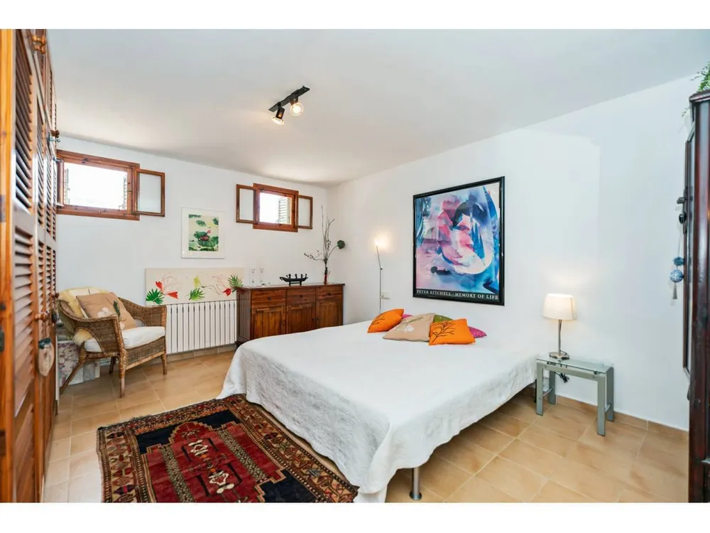 40, Sant Lluis