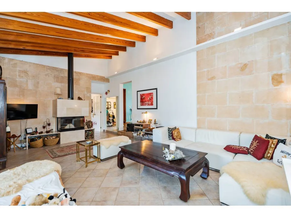 40, Sant Lluis