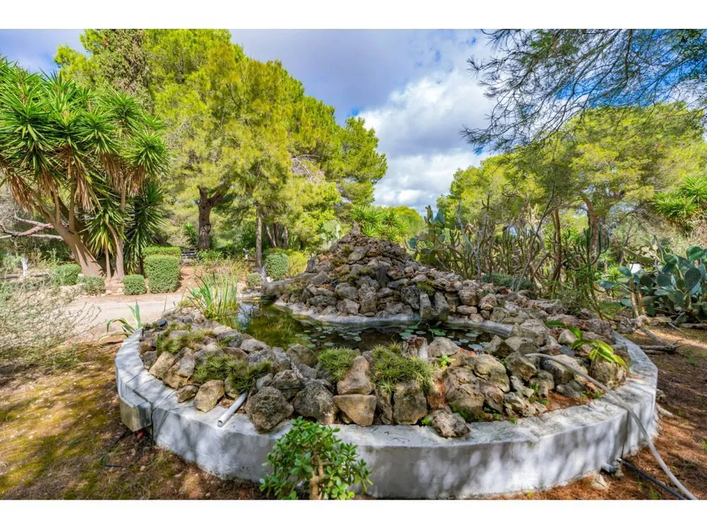 40, Sant Lluis