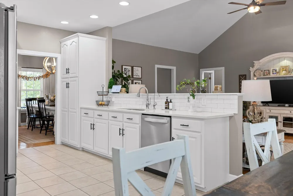 3023 Highland Circle, Rocky Face, GA 30740