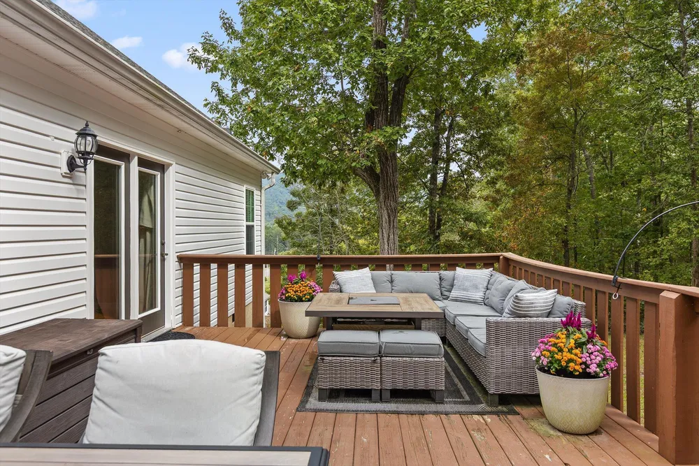 3023 Highland Circle, Rocky Face, GA 30740