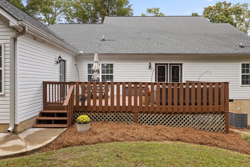 3023 Highland Circle, Rocky Face, GA 30740